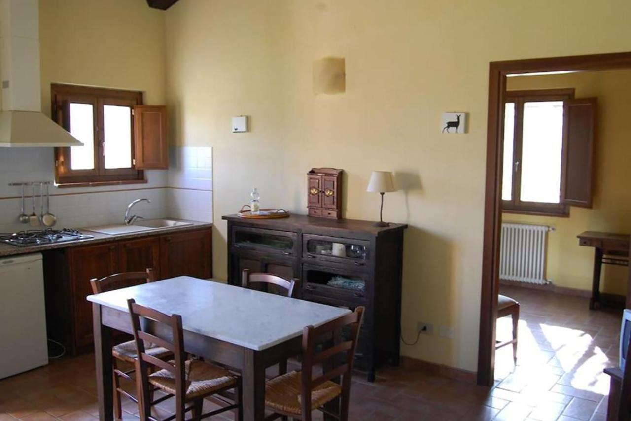Agriturismo Fattoria Di Statiano Pomarance Buitenkant foto