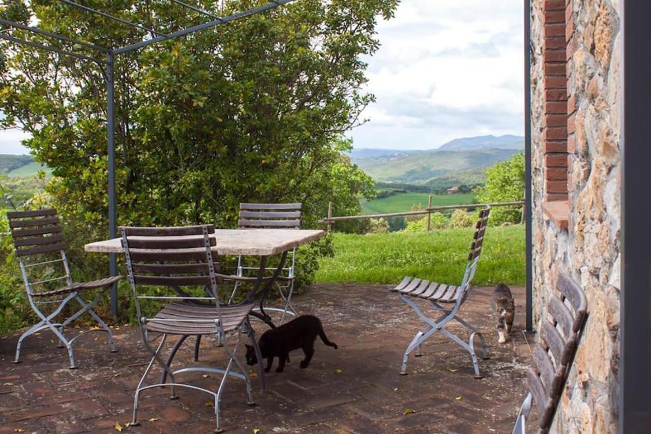 Agriturismo Fattoria Di Statiano Pomarance Buitenkant foto