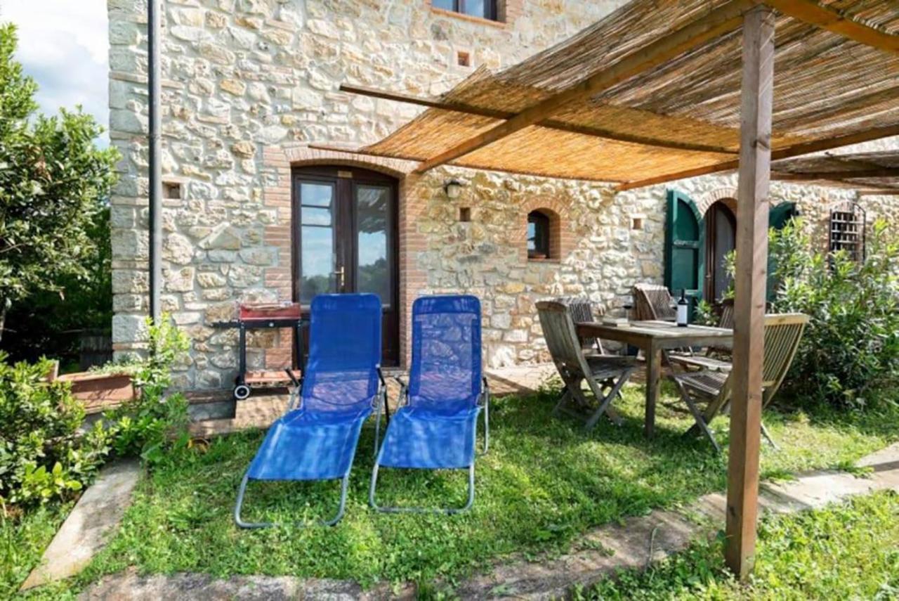 Agriturismo Fattoria Di Statiano Pomarance Buitenkant foto