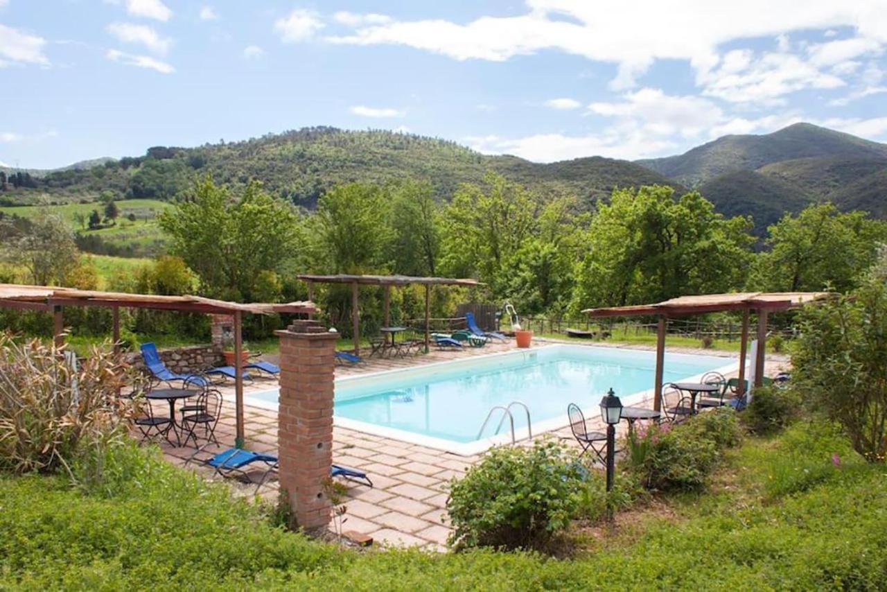 Agriturismo Fattoria Di Statiano Pomarance Buitenkant foto