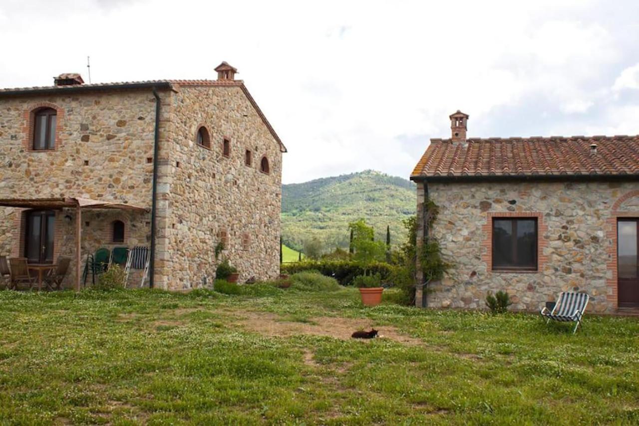Agriturismo Fattoria Di Statiano Pomarance Buitenkant foto