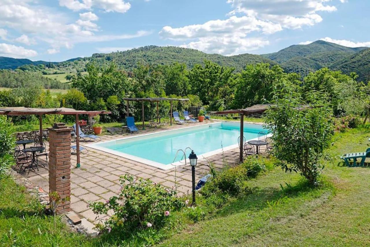 Agriturismo Fattoria Di Statiano Pomarance Buitenkant foto